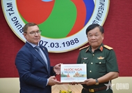 Russian delegation visits Vietnam-Russia Tropical Center